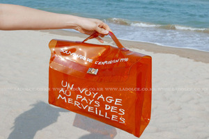 voyage bag
