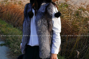 리오더반짝할인)all silverfox fur vest(100%silverfox)