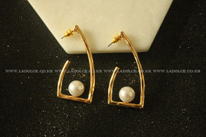 기획한정상품18ER-#2) triangle earrings